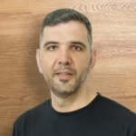 Μάνος Κοτρωνάκης